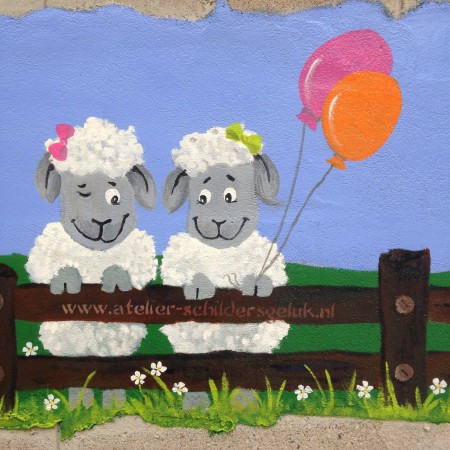 Beschilderde mesthoopmuur op Kinderboerderij de Beestenboel - Rozenburg